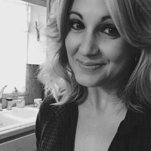 Meet your Posher, Denise